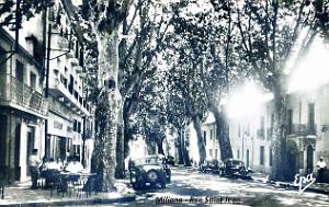 405- Miliana - Rue Saint Jean et Grand Hotel